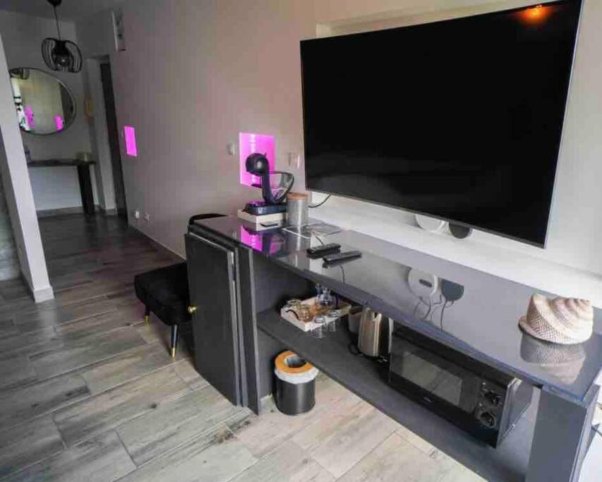 Superbe Appartement Avec Balneo. Saint-Cyprien  Dış mekan fotoğraf